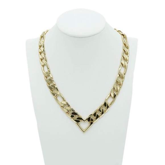 Jenny Bird Gold Vera Chain Heart Necklace 14kt gold dipped brass - Picture 1 of 10